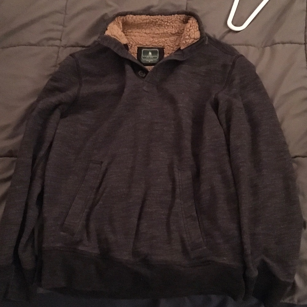 GH Bass Sweater