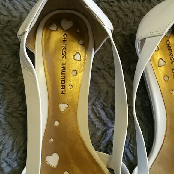 Sandals - Picture 3 of 3