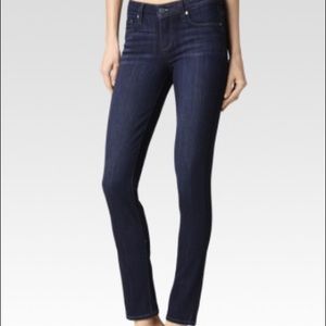PAIGE Jeans Skyline Ankle Peg