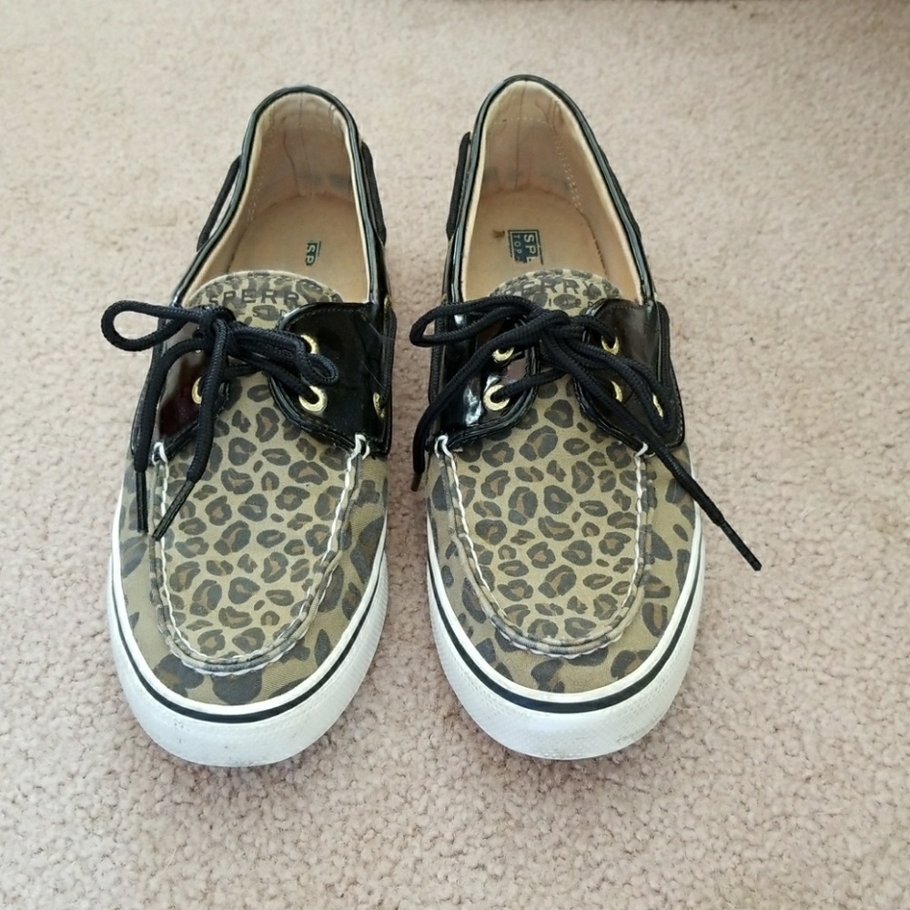 Leopard print sperrys