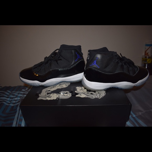 Space jam 11s sz 11 main image 5