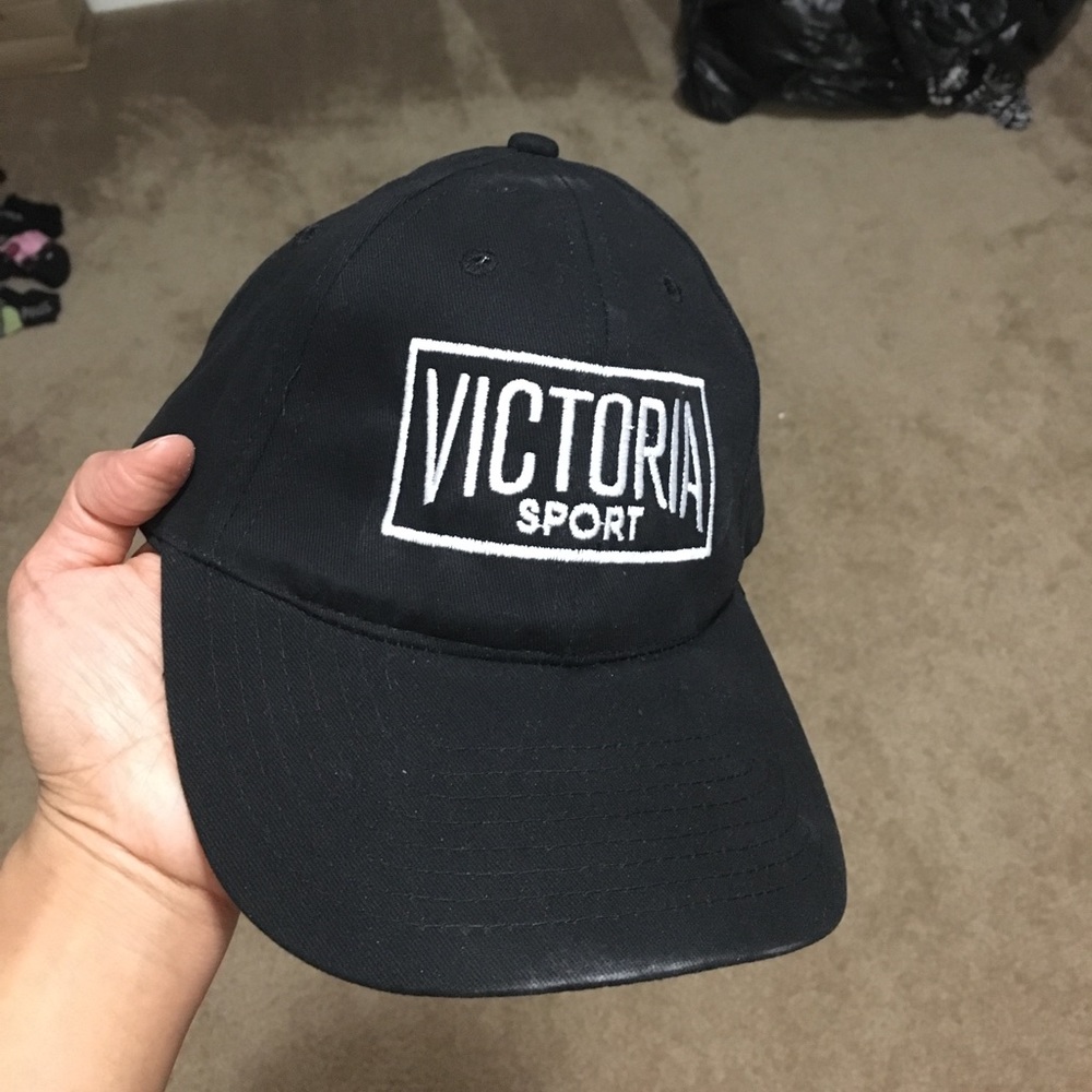 Hat - Picture 4 of 4