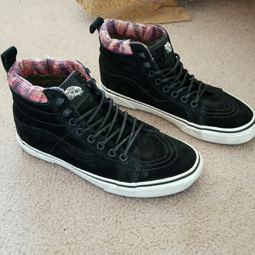 Sk8-hi MTE black/chevron weave vans
