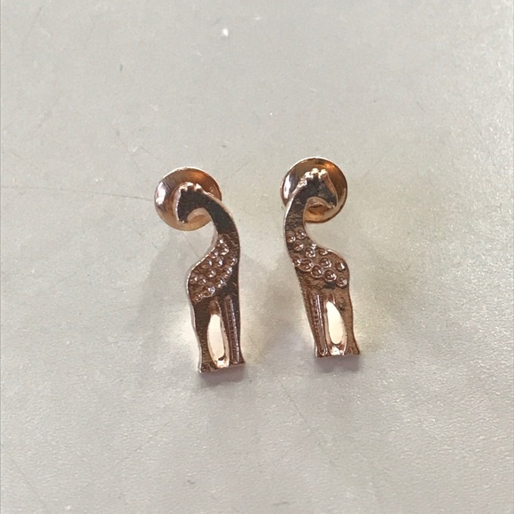 Giraffe stud earrings gold, rose gold, silver - Picture 3 of 4