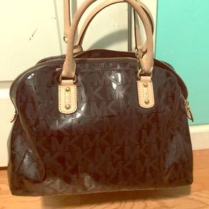 Michael Kors tote purse make an offer!!!