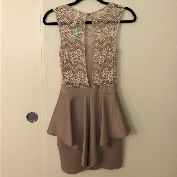 Dress - Picture 2 of 5