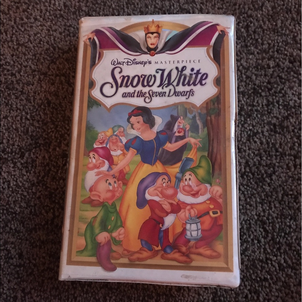 Snow White and the Seven Dwarfs VHS