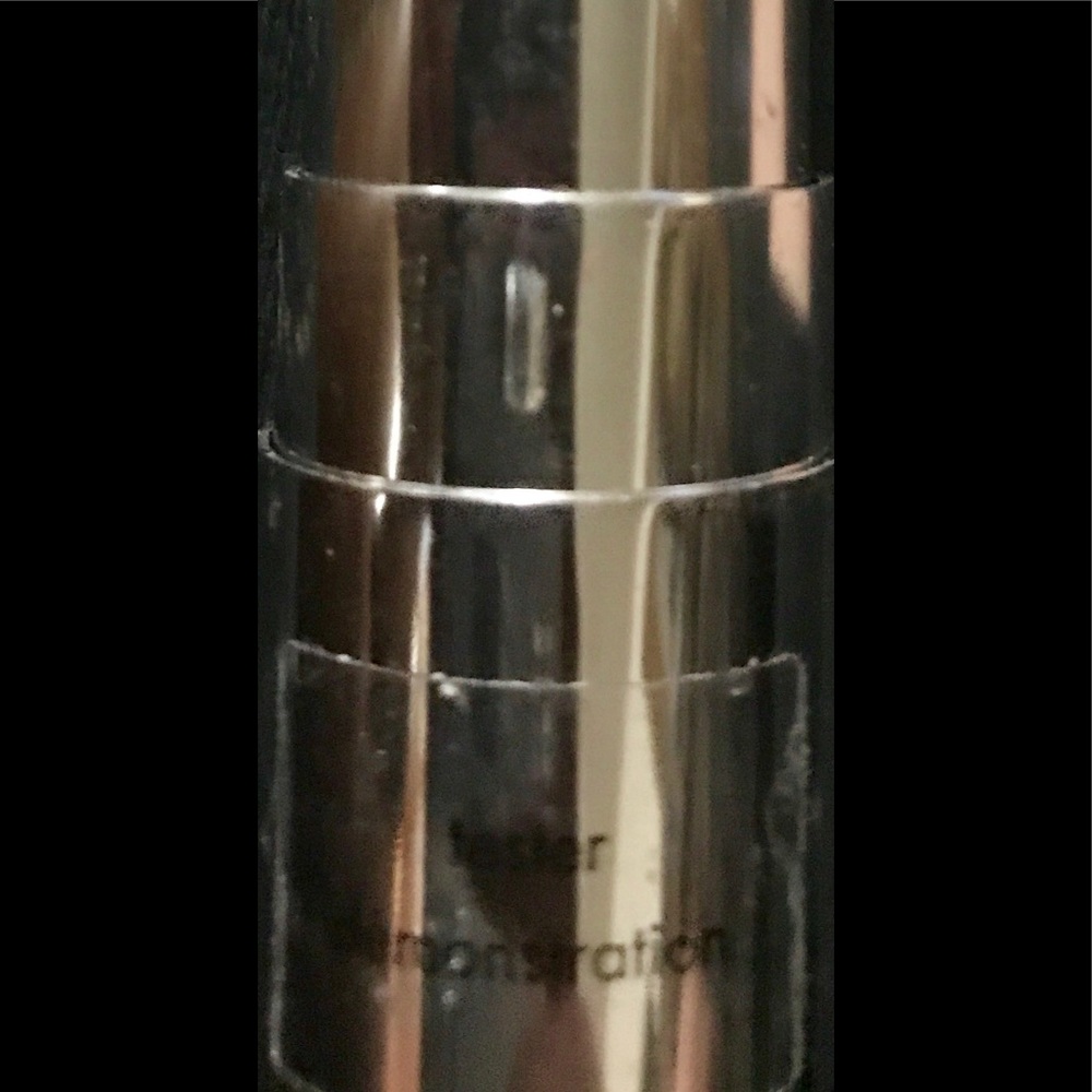 Calvin Klein Lipstick in Orchid made in Italy - Picture 4 of 5