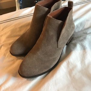 Tan suede boots