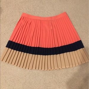 Accordion skirt