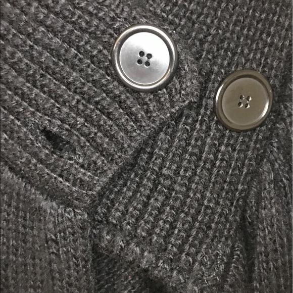 Cardigan - Picture 3 of 4