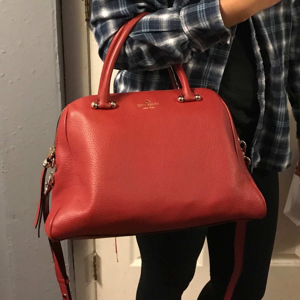 Kate Spade ♠️ Red Pebbled Brantley