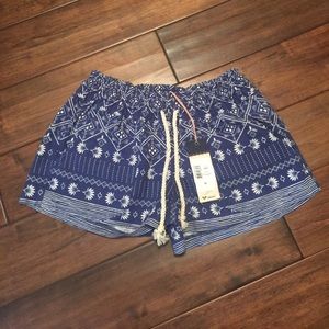 NWT Roxy shorts