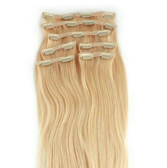 18" Clip In Hair Extensions Color #613 - Picture 1 of 1