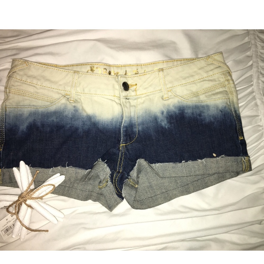 Ombré wash shorts