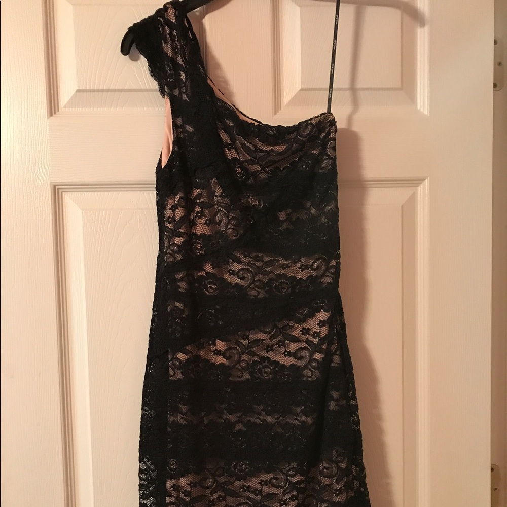 Nikibiki One Shoulder Lace Dress