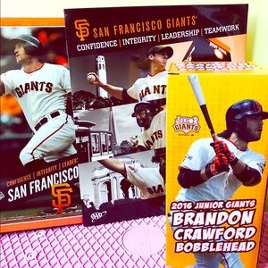 SAN FRANCISCO GIANTS bobble head, folder, & binder
