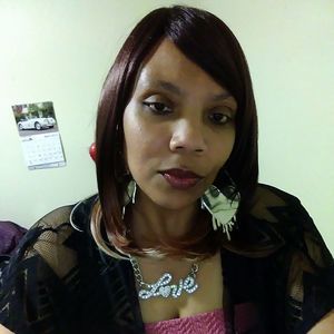 Meet your Posher, Toni