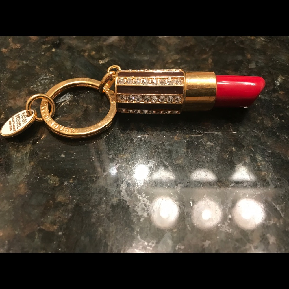 Never been used HENRI BENDEL key chain