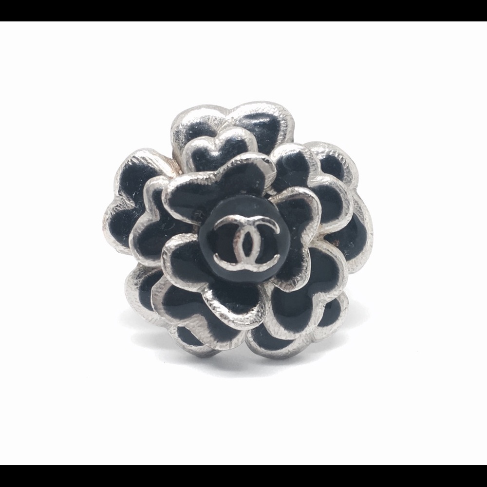 SOLD!! @thecloset.info- Chanel Ring