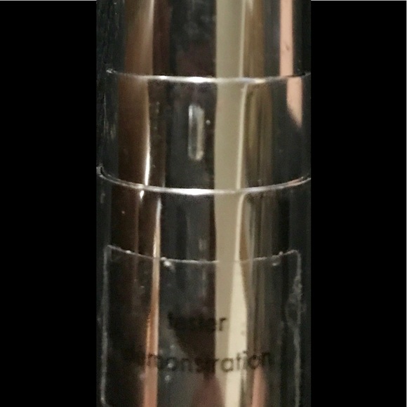 Calvin Klein Lipstick in Caramel made in Italy - Picture 6 of 6