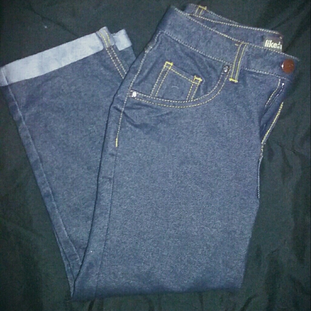 Gordman's Like an angel dark wash mid calf capris