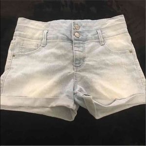 Light wash high waisted shorts