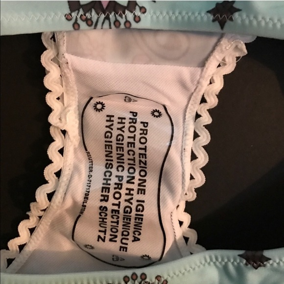 Mermaid floral bikini ✨top with ric rac detail! - Picture 6 of 8