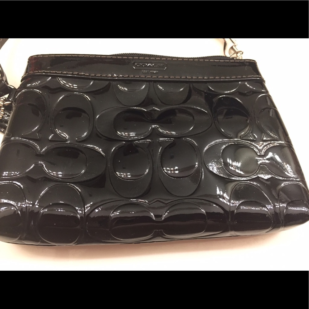 Coach wristlet, EUC