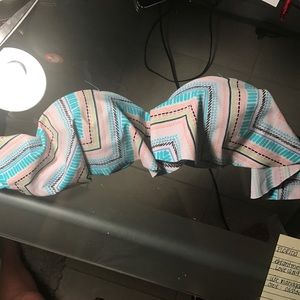 Strapless summery bikini top