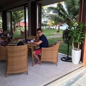 Meet your Posher, Duong