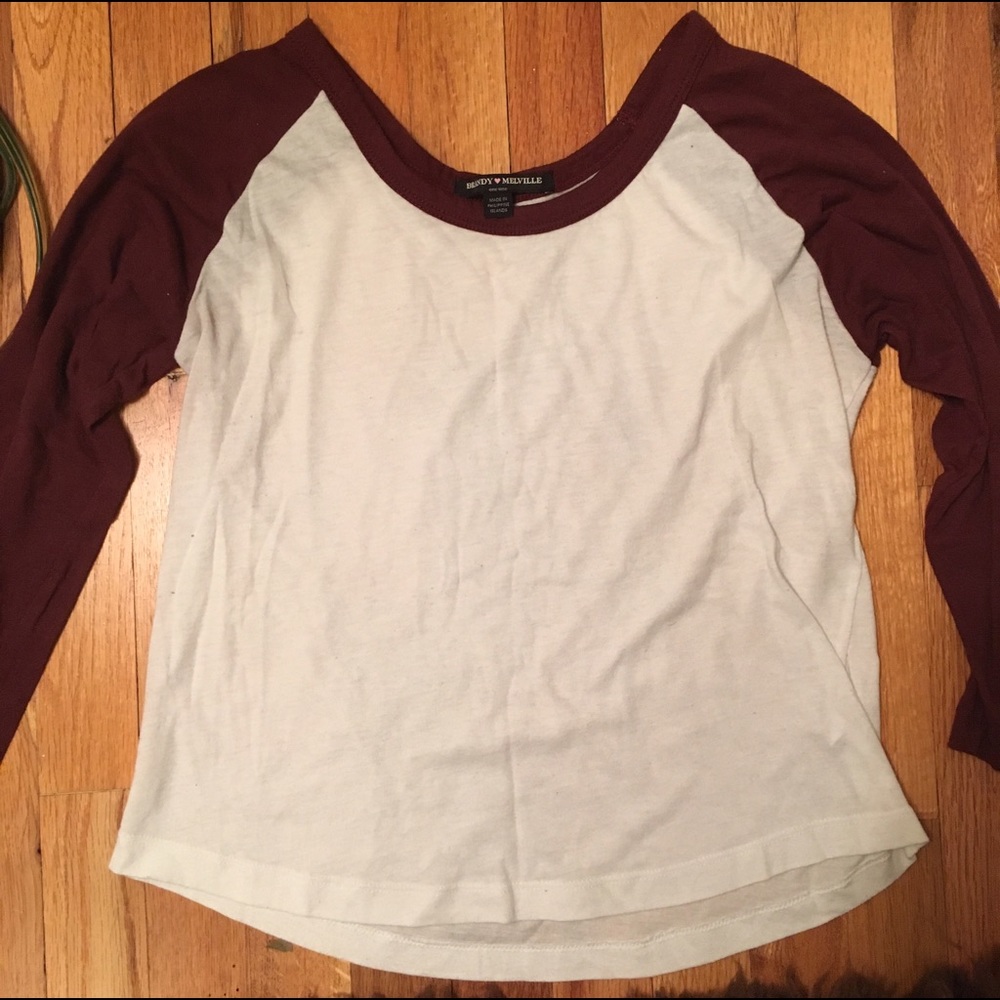 Brandy Melville Baseball 3/4 Sleeve T!