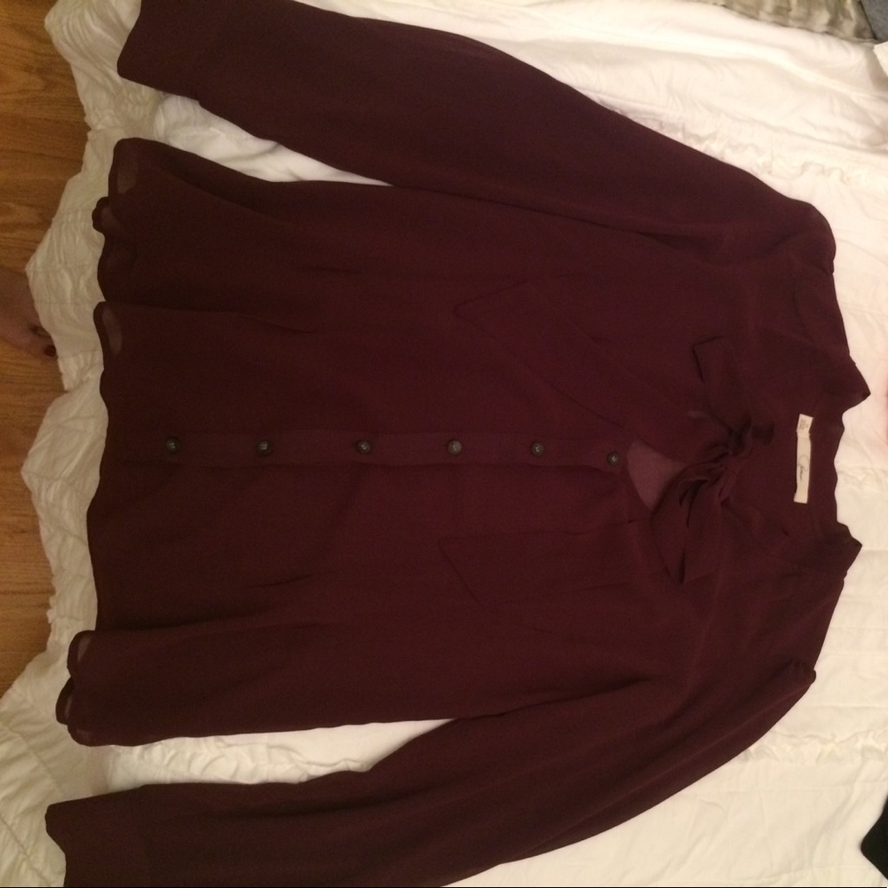 Maroon Patterson tie blouse