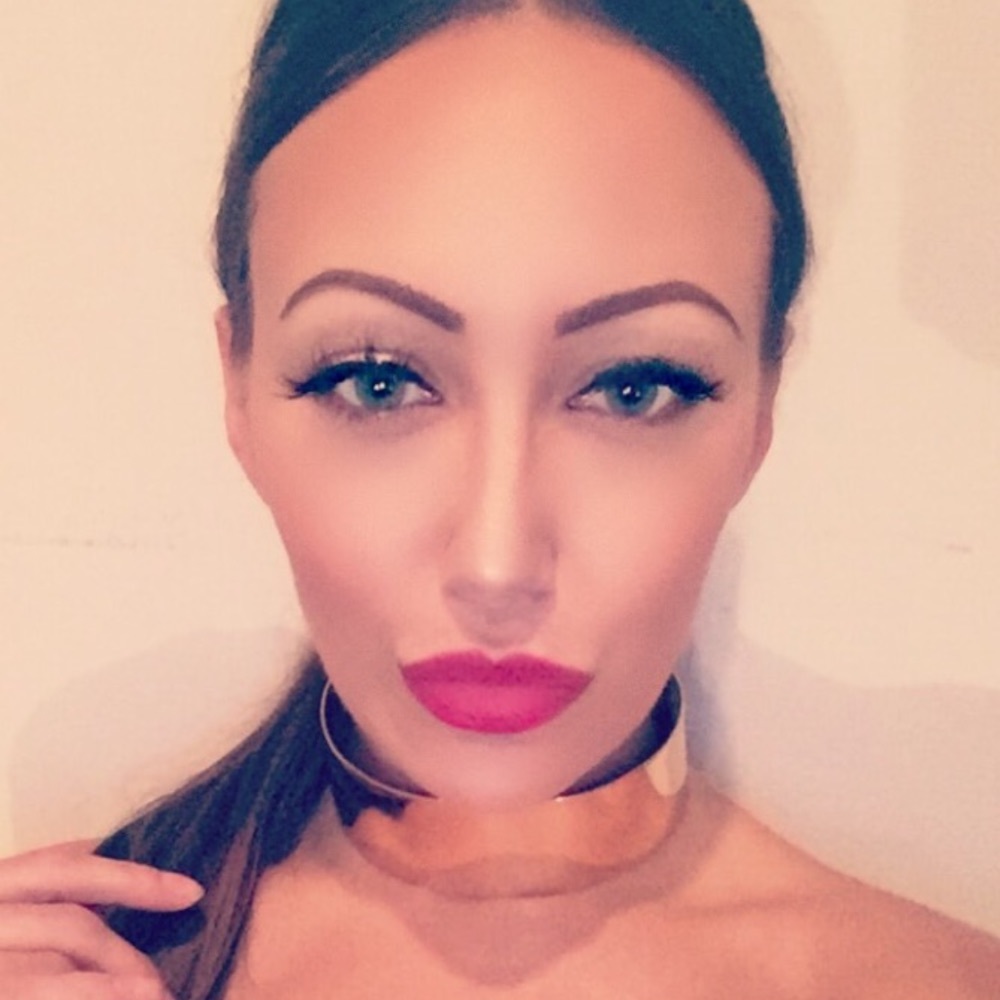 Meet your Posher, Tana