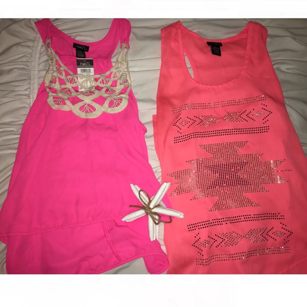 *Bundle* 2 Summer Tops NWT