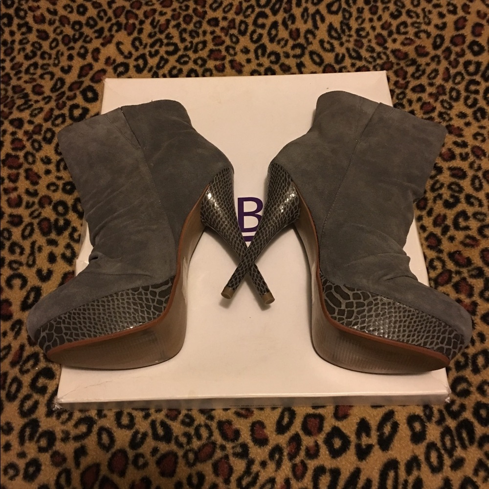 Bakers booties