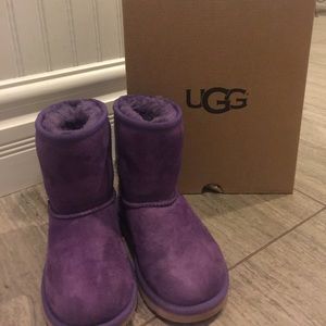Authentic Toddler UGG Boots Size 11