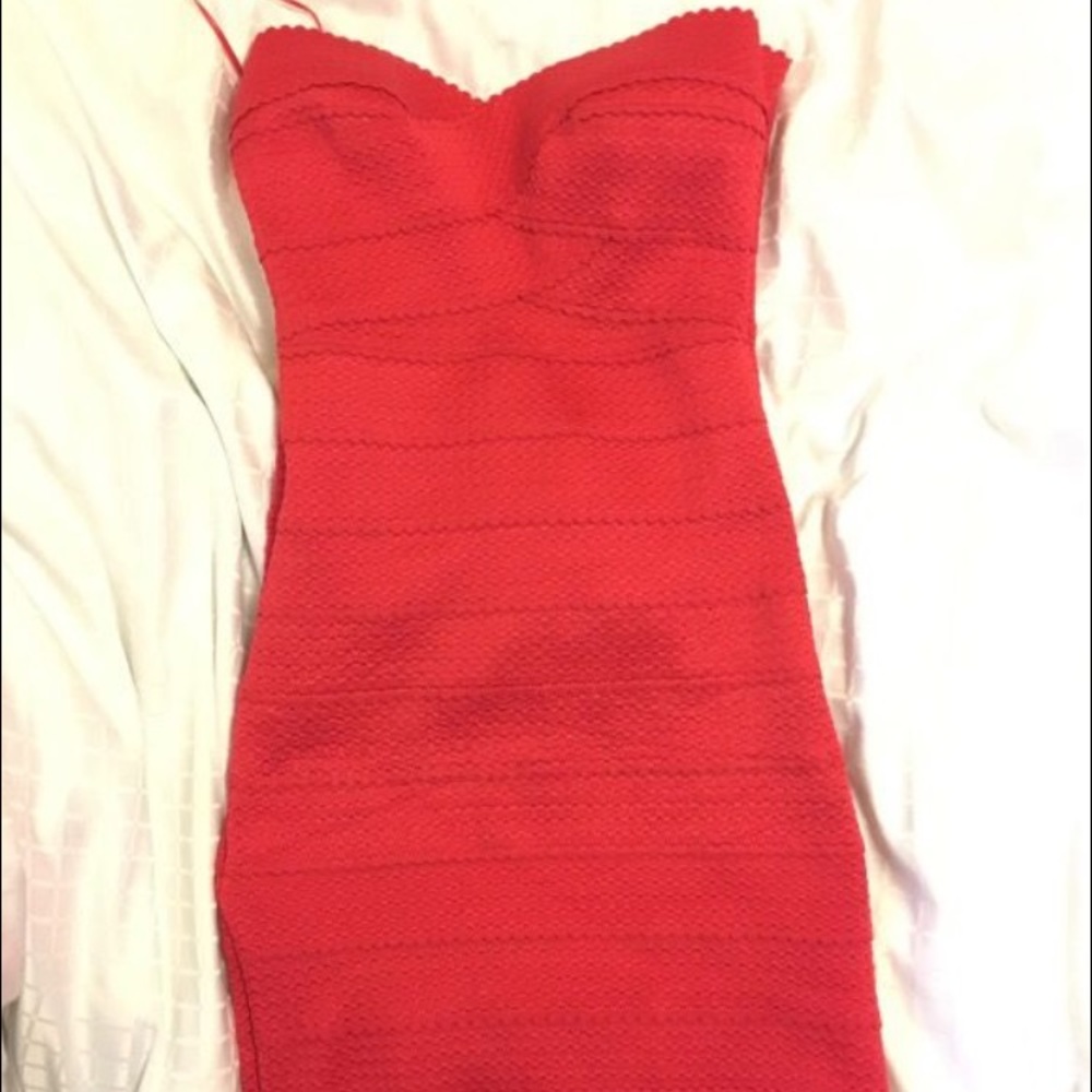 Sophisticated Sexy red sweetheart dress