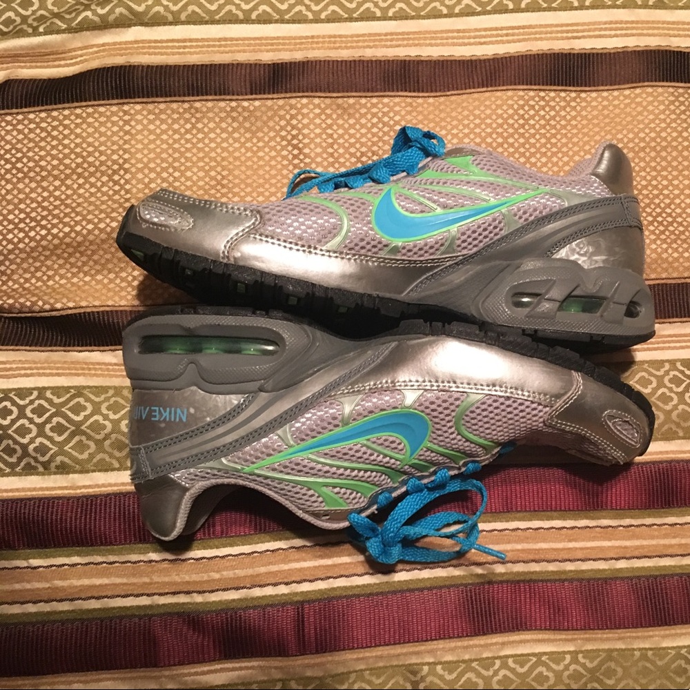 Nike Air Athletic Shoes