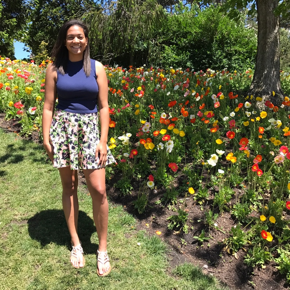 Meet your Posher, Mia