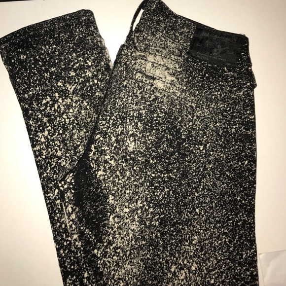 True Religion black / white skinny 33"L - Picture 1 of 4