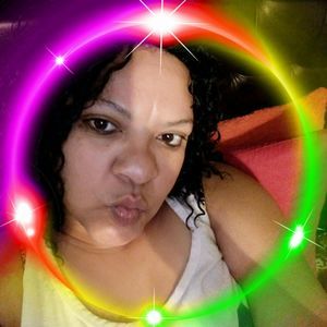 Meet your Posher, Claudia