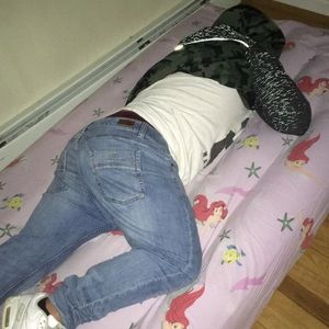 Meet your Posher, Joel