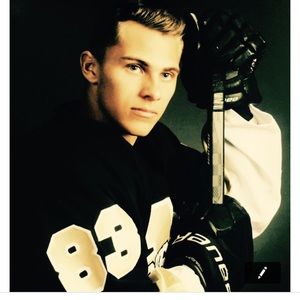 Meet your Posher, Anthony