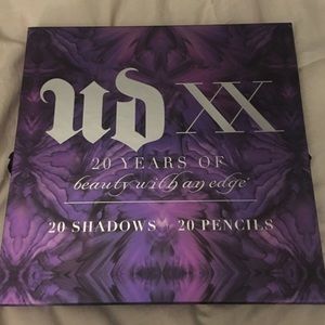 Urban Decay: 20 Years of Beauty with an Edge Vault