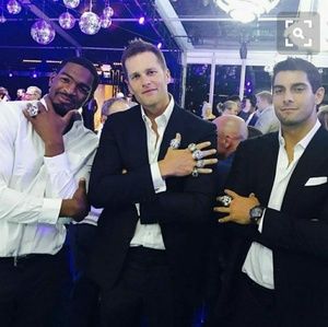 Meet your Posher, Dee