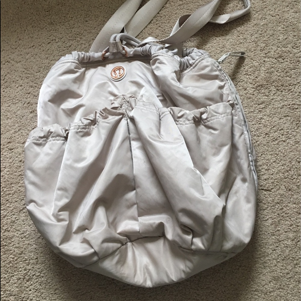❌SOLD❌ Lululemon Bliss Bag