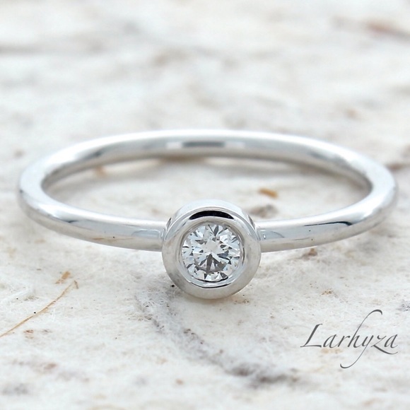 ✨💎SALE💖💍 14k white gold ladies stackable ring