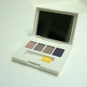 ESTEE LAUDER Eyeshadow Palette with Mirror
