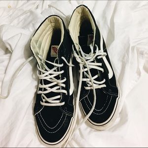 Sk8 Hi Vans (Female)